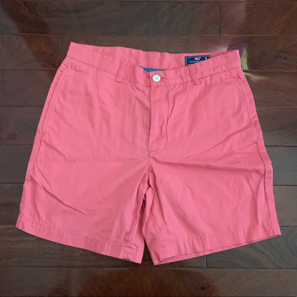 Vineyard Vines men’s pink/red club shorts - Picture 2 of 4